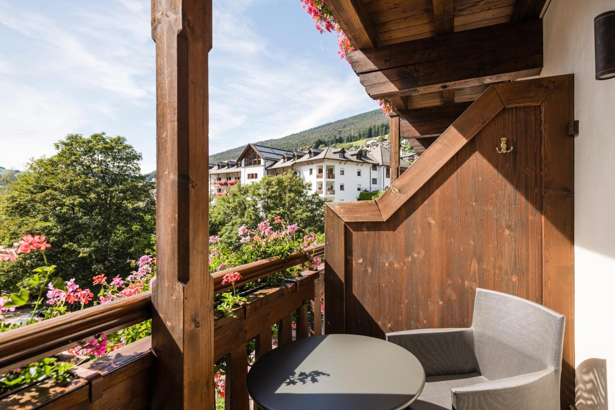 Hotel Angelo Engel Ортизеи Экстерьер фото